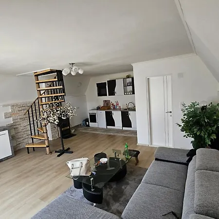 Forest & Sky - Planinska Oaza U Srcu Sume Alpehytte